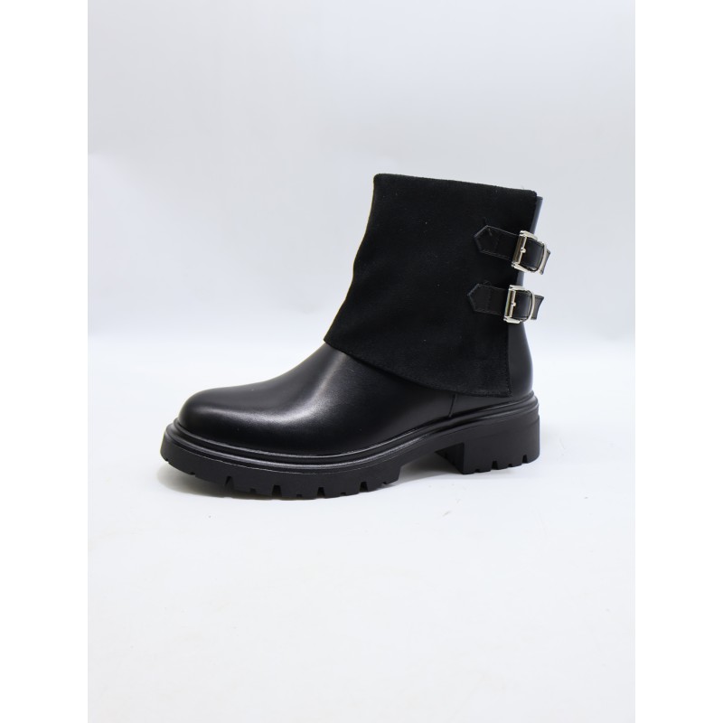 BUTY DAMSKIE .SIZE: 36-41 (12 PAR/PACZKA) KOLOR JAK NA ZDZIĘCIU.