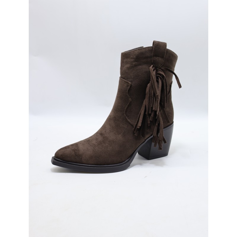 BUTY DAMSKIE .SIZE: 36-41 (12 PAR/PACZKA) KOLOR JAK NA ZDZIĘCIU.