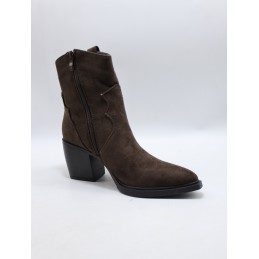 BUTY DAMSKIE .SIZE: 36-41 (12 PAR/PACZKA) KOLOR JAK NA ZDZIĘCIU.