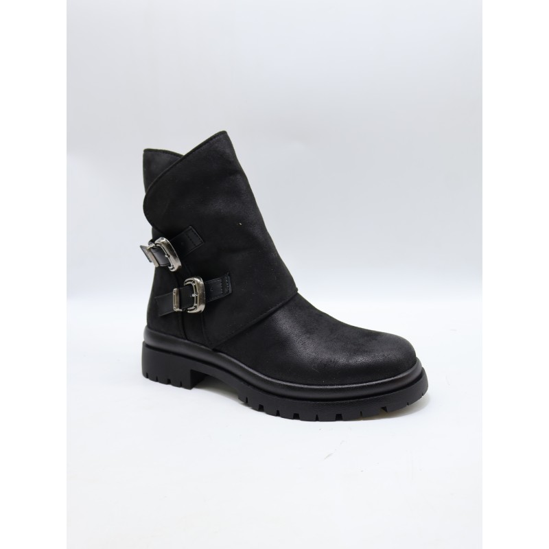 BUTY DAMSKIE .SIZE: 36-41 (12 PAR/PACZKA) KOLOR JAK NA ZDZIĘCIU.V