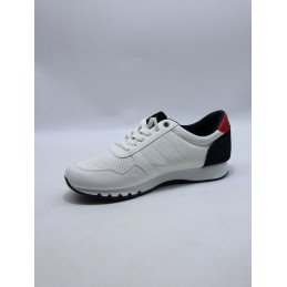 BUTY MĘSKIE. SIZE: 41/46 (12 PAR/PACZKA) KOLOR JAK NA ZDZIĘCIUBUTY MĘSKIE. SIZE: 41/46 (12 PAR/PACZKA) KOLOR JAK NA ZDZIĘCIU