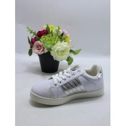 BUTY DAMSKIE. SIZE: 36/41 (12 PAR/PACZKA) KOLOR JAK NA ZDZIĘCIU