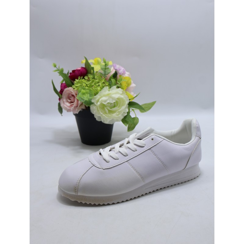 BUTY DAMSKIE. SIZE: 36/41 (12 PAR/PACZKA) KOLOR JAK NA ZDZIĘCIU