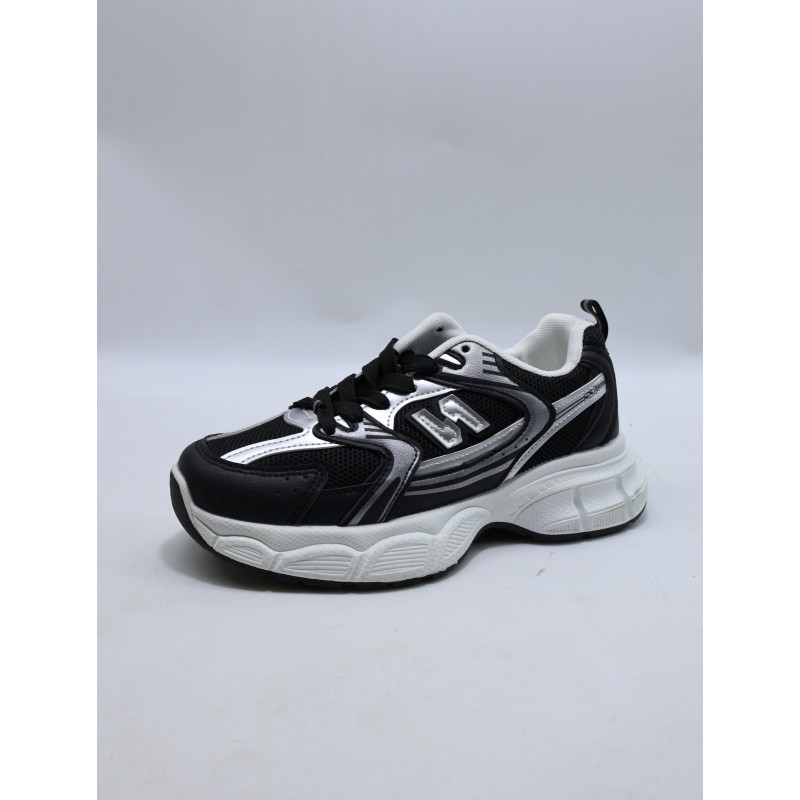 BUTY DAMSKIE. SIZE: 36/41 (12 PAR/PACZKA) KOLOR JAK NA ZDZIĘCIU