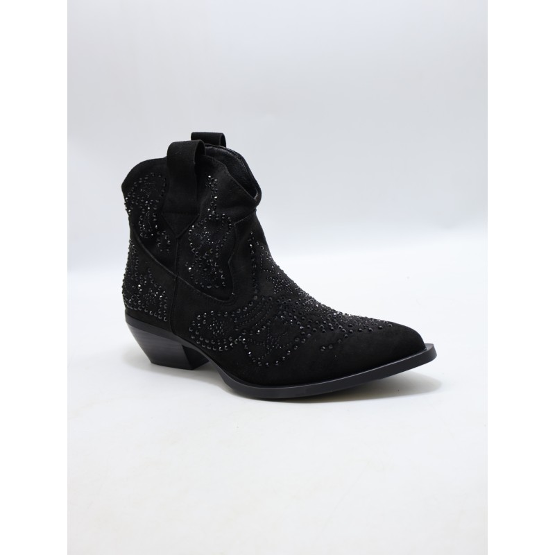 BUTY DAMSKIE. SIZE: 36/41 (12 PAR/PACZKA) KOLOR JAK NA ZDZIĘCIU