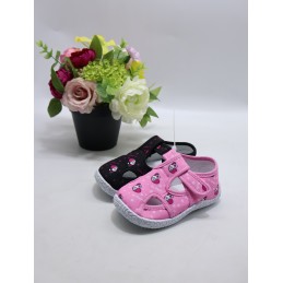BUTY DZIECIĘCE. SIZE: 22/29...