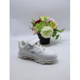 BUTY DZIECIĘCE. SIZE: 33/38 (12 PAR/PACZKA) KOLOR JAK NA ZDZIĘCIU