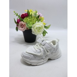 BUTY DZIECIĘCE. SIZE: 27/32...