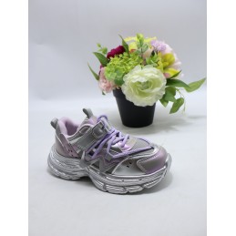 BUTY DZIECIĘCE. SIZE: 27/32...