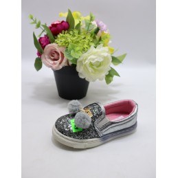 BUTY DZIECIĘCE. SIZE: 24/29...