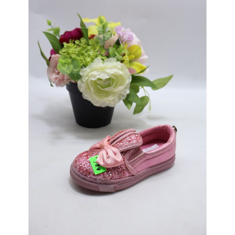 BUTY DZIECIĘCE. SIZE: 24/29 (12 PAR/PACZKA) KOLOR JAK NA ZDZIĘCIU