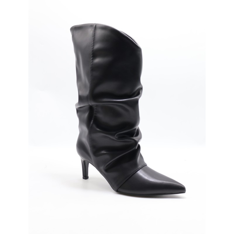 BOTKI DAMSKIE. SIZE: 36/41 (12 PAR/PACZKA) KOLOR JAK NA ZDZIĘCIU