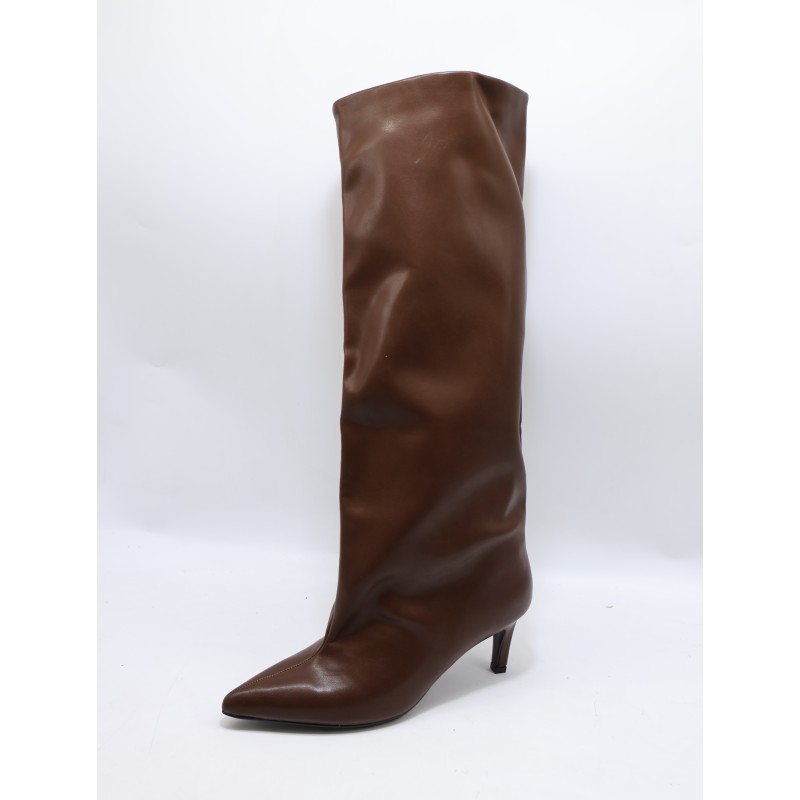 BOTKI DAMSKIE. SIZE: 36/41 (12 PAR/PACZKA) KOLOR JAK NA ZDZIĘCIU