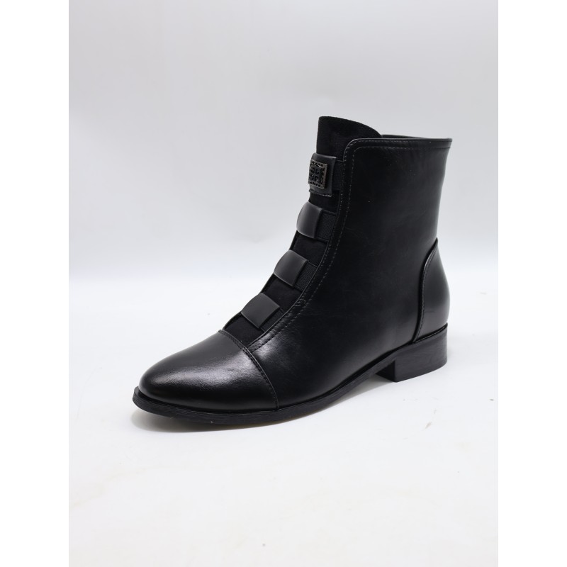 BUTY DAMSKIE. SIZE: 36/41 (12 PAR/PACZKA) KOLOR JAK NA ZDZIĘCIU