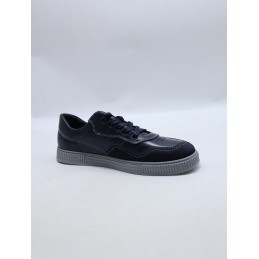 BUTY MĘSKIE. SIZE: 40/45 (8 PAR/PACZKA) KOLOR JAK NA ZDZIĘCIU