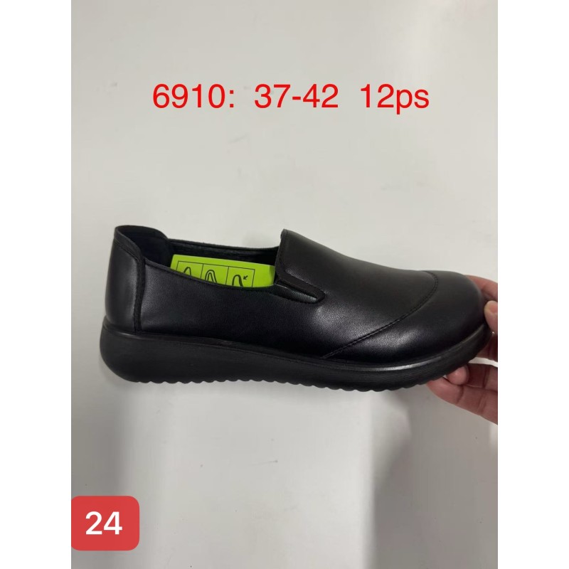 Buty DAMSKIE(37-42,12par)