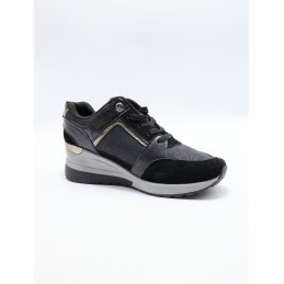 BUTY DAMSKIE. SIZE: 36/41 (12 PAR/PACZKA) KOLOR JAK NA ZDZIĘCIU