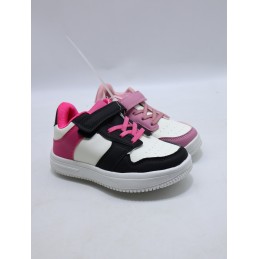 BUTY DZIECIĘCE. SIZE: 25/30 (12 PAR/PACZKA) KOLOR JAK NA ZDZIĘCIU