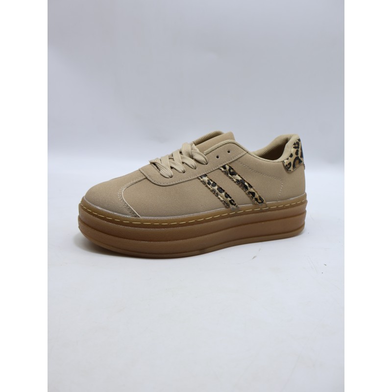 BUTY DAMSKIE. SIZE: 36/41 (12 PAR/PACZKA) KOLOR JAK NA ZDZIĘCIU