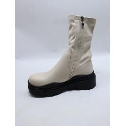 BUTY DAMSKIE. SIZE: 36/41 (8 PAR/PACZKA) KOLOR JAK NA ZDZIĘCIU