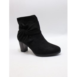 BUTY DAMSKIE. SIZE: 36/41...