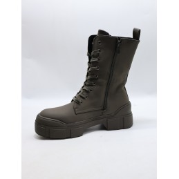 BUTY DAMSKIE. SIZE: 36/41 (8 PAR/PACZKA) KOLOR JAK NA ZDZIĘCIU