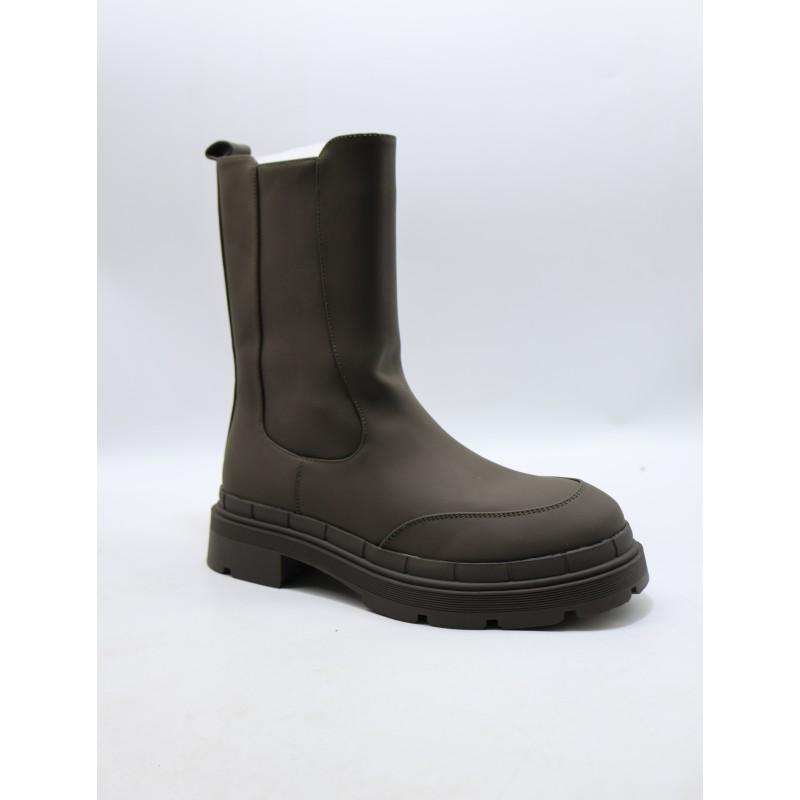 KALOSZE DAMSKIE. SIZE: 36/41 (8 PAR/PACZKA) KOLOR JAK NA ZDZIĘCIU