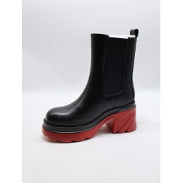KALOSZE DAMSKIE. SIZE: 36/41 (8 PAR/PACZKA) KOLOR JAK NA ZDZIĘCIU