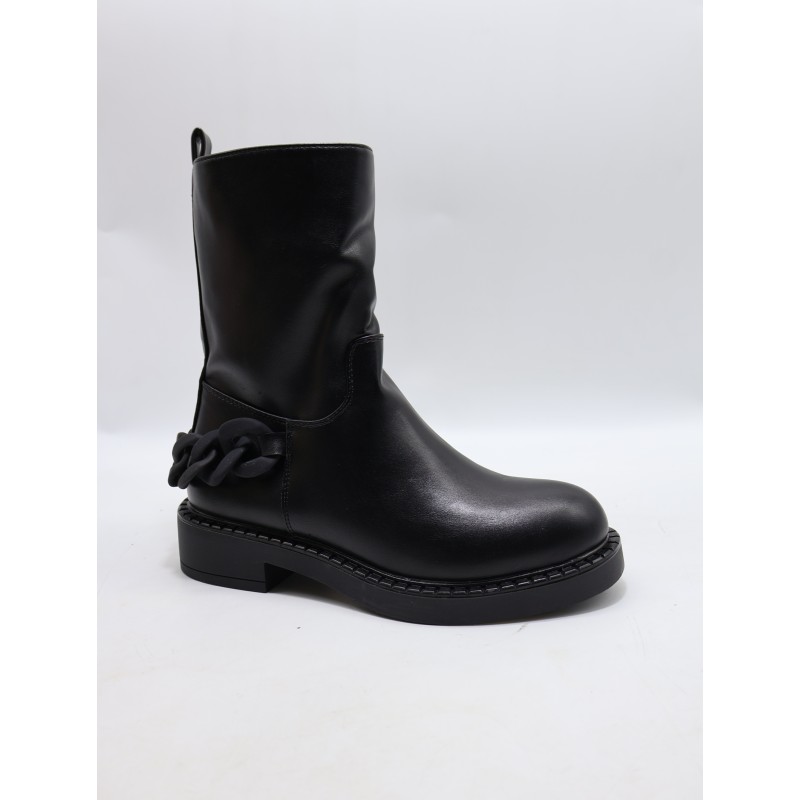 KALOSZE DAMSKIE. SIZE: 36/41 (8 PAR/PACZKA) KOLOR JAK NA ZDZIĘCIU