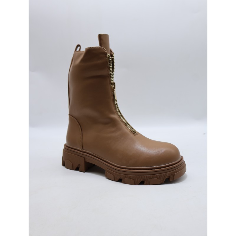 KALOSZE DAMSKIE. SIZE: 36/41 (8 PAR/PACZKA) KOLOR JAK NA ZDZIĘCIU