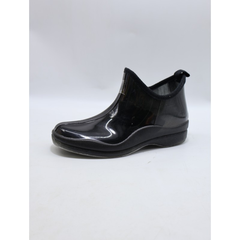 BUTY DAMSKIE. SIZE: 36/41 (10 PAR/PACZKA) KOLOR JAK NA ZDZIĘCIU