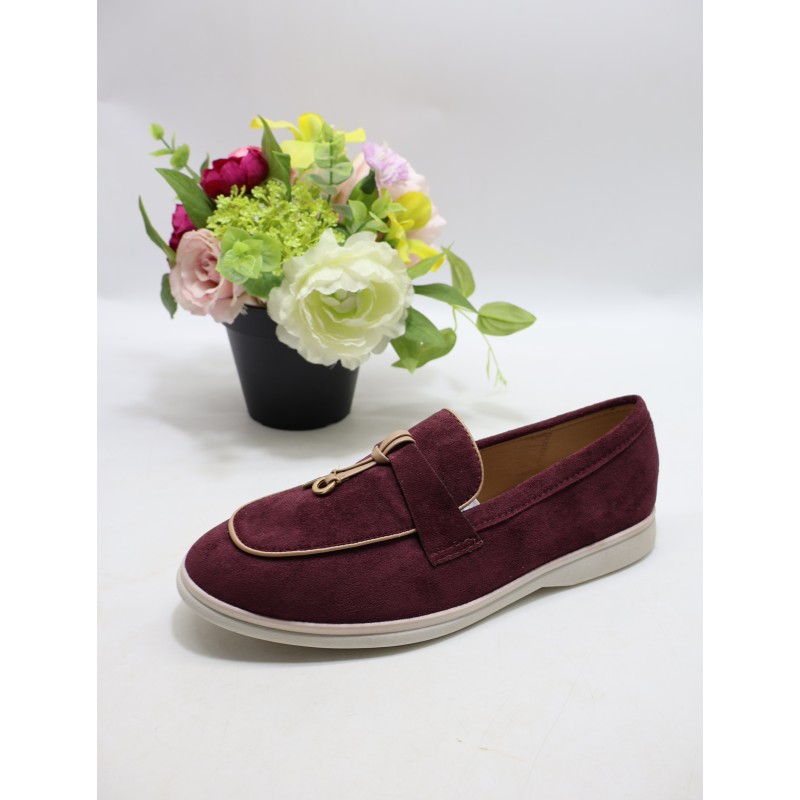 BUTY DAMSKIE. SIZE: 36/41 (12 PAR/PACZKA) KOLOR JAK NA ZDZIĘCIU