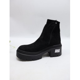 BUTY DAMSKIE. SIZE: 36/41 (12 PAR/PACZKA) KOLOR JAK NA ZDZIĘCIU
