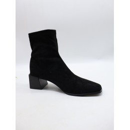 BUTY DAMSKIE. SIZE: 36/41 (12 PAR/PACZKA) KOLOR JAK NA ZDZIĘCIU