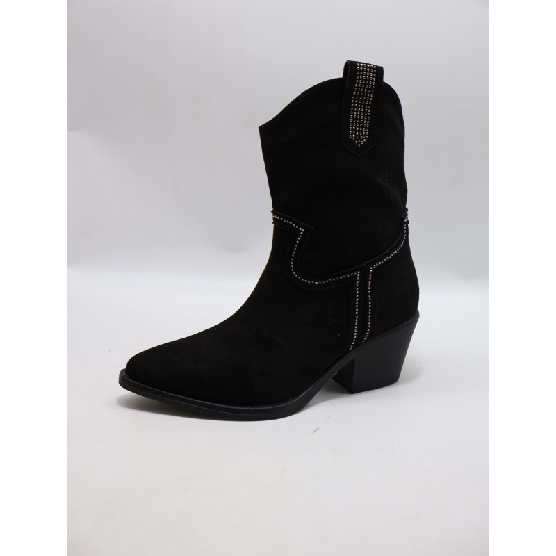 BUTY DAMSKIE. SIZE: 36/41 (12 PAR/PACZKA) KOLOR JAK NA ZDZIĘCIU