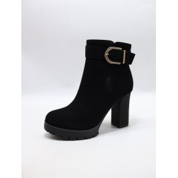 BUTY DAMSKIE. SIZE: 36/41...