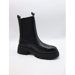 KALOSZE DAMSKIE. SIZE: 36/41 (12 PAR/PACZKA) KOLOR JAK NA ZDZIĘCIU