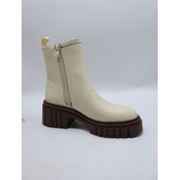 KALOSZE DAMSKIE. SIZE: 36/41 (12 PAR/PACZKA) KOLOR JAK NA ZDZIĘCIU