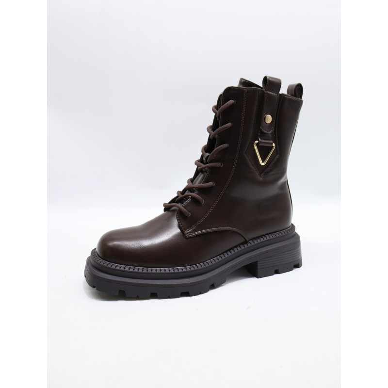 BUTY DAMSKIE. SIZE: 36/41 (12 PAR/PACZKA) KOLOR JAK NA ZDZIĘCIU