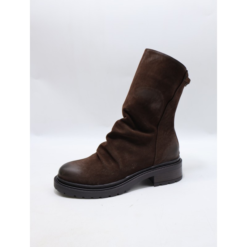 BUTY DAMSKIE. SIZE: 36/41 (12 PAR/PACZKA) KOLOR JAK NA ZDZIĘCIU