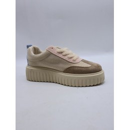 BUTY DAMSKIE. SIZE: 36/41 (12 PAR/PACZKA) KOLOR JAK NA ZDZIĘCIU