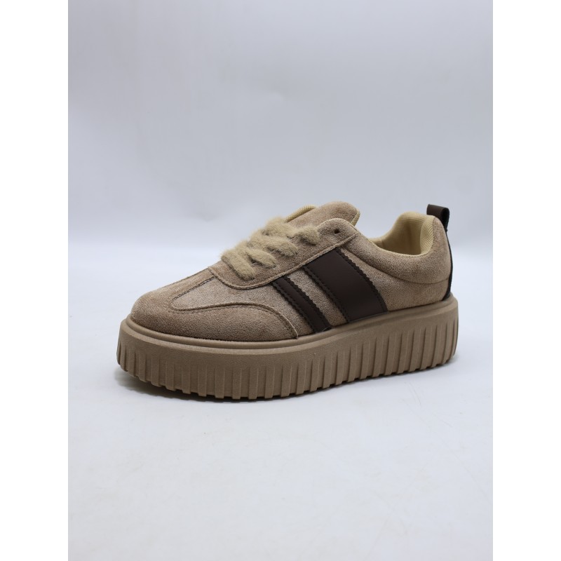 BUTY DAMSKIE. SIZE: 36/41 (12 PAR/PACZKA) KOLOR JAK NA ZDZIĘCIU
