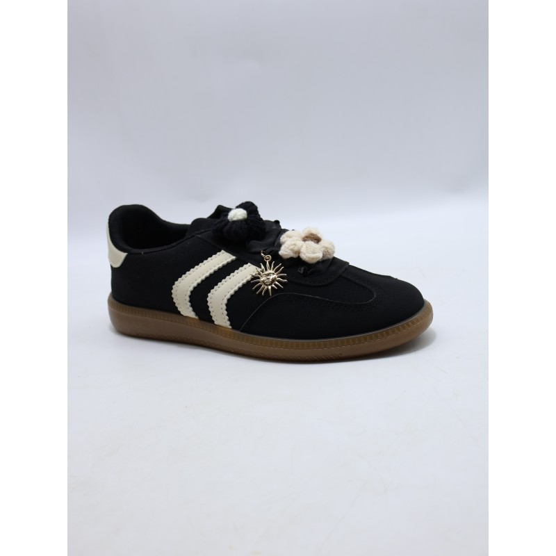 BUTY DAMSKIE. SIZE: 36/41 (12 PAR/PACZKA) KOLOR JAK NA ZDZIĘCIU