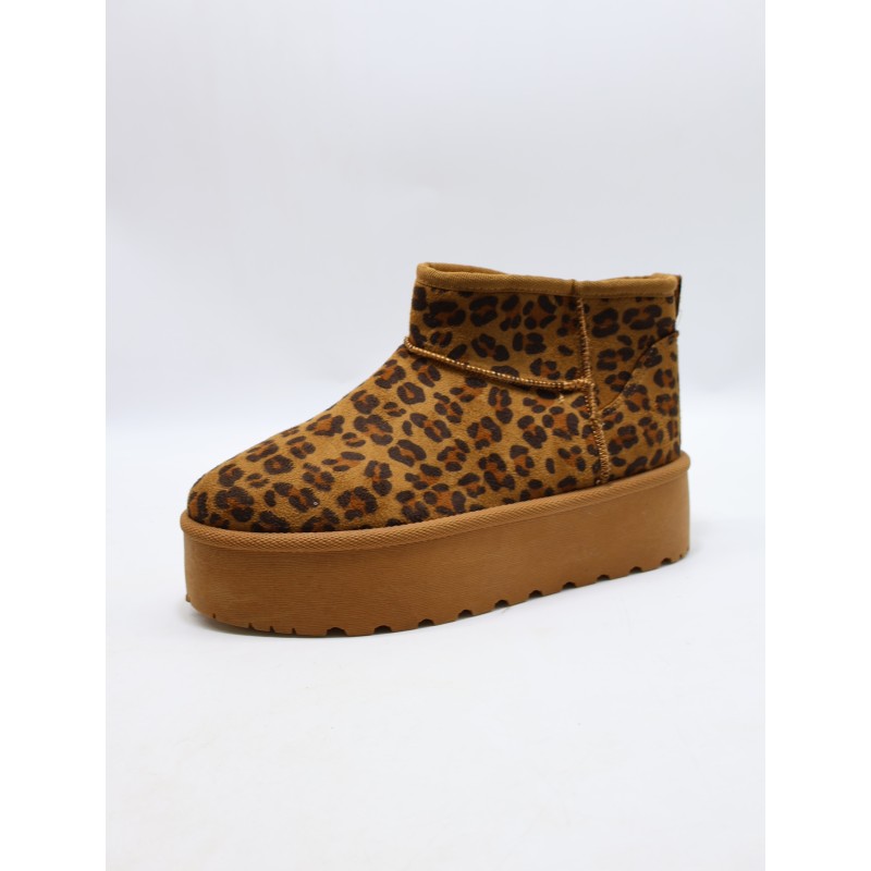 BOTKI DAMSKIE. SIZE: 36/41 (12 PAR/PACZKA) KOLOR JAK NA ZDZIĘCIU