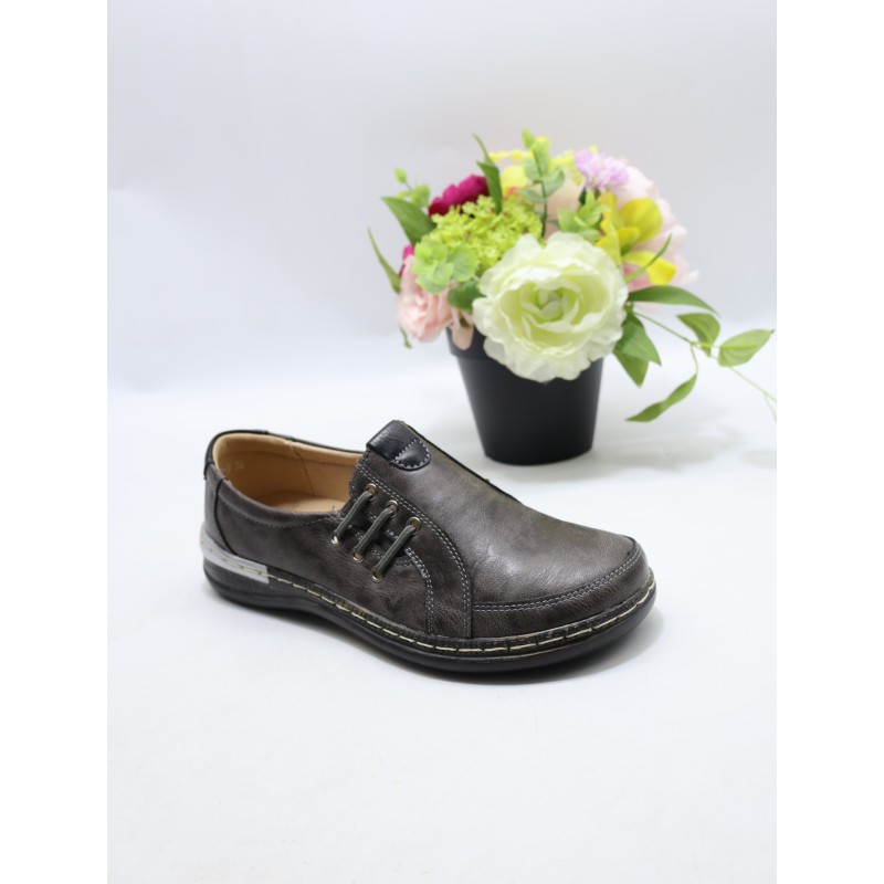 BUTY DAMSKIE. SIZE: 36/41 (12 PAR/PACZKA) KOLOR JAK NA ZDZIĘCIU