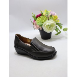 BUTY DAMSKIE. SIZE: 36/42...