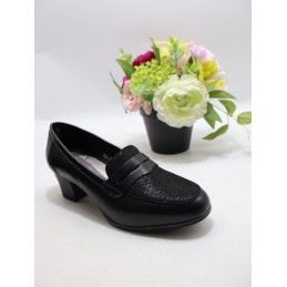 BUTY DAMSKIE. SIZE: 36/41...