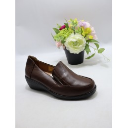 BUTY DAMSKIE. SIZE: 36/42...