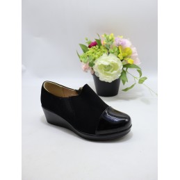 BUTY DAMSKIE. SIZE: 36/41...