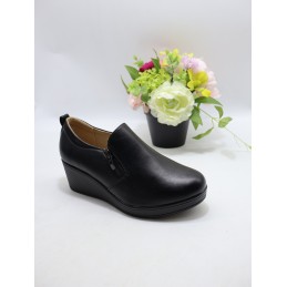 BUTY DAMSKIE. SIZE: 36/41...